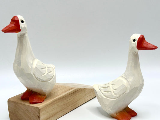 Graceful Elegance: Doorstop with Woodcarve Goose Ornament